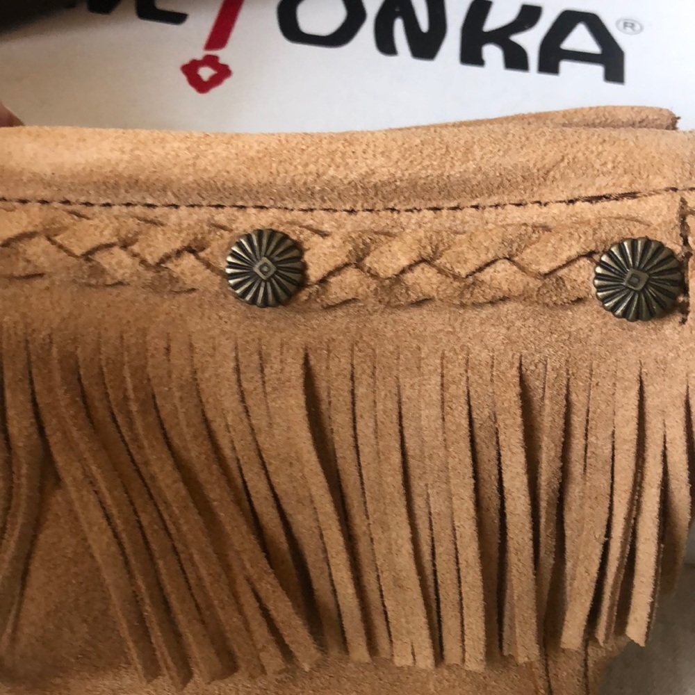 Minnetonka Boho Short Fringe Booties - Picture 4 of 5